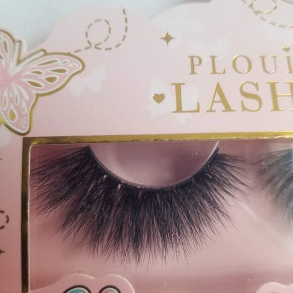 P.Louise Glowing & Growing False Eyelashes - Picture 5 of 5
